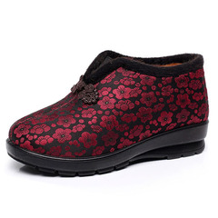 正品老北京布鞋女鞋冬季老年人棉鞋保暖奶奶鞋红色软底散步鞋防滑