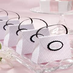 婚庆结婚礼物婚礼用品 创意婚礼喜糖盒子费列罗粉色手袋喜糖盒