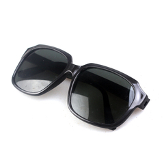 大框眼镜玻璃镜片 劳保眼镜 防沙尘眼镜 电焊工烧电焊眼镜 防护镜