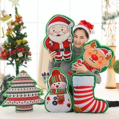圣诞老人公仔毛绒玩具抱枕驯鹿麋圣诞袜装饰品靠垫生日礼物小挂件