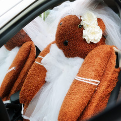 冬季毛绒汽车坐垫通用加热车暖垫女士全包可爱婚纱个性时尚座垫套