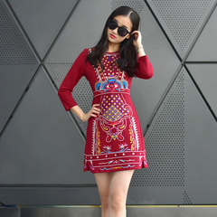 欧美女装复古刺绣红色七分袖连衣裙秋冬新款修身显瘦一步裙连衣裙