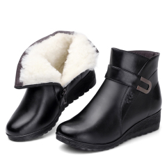 冬季中老年棉靴真皮羊毛女棉鞋坡跟皮靴妈妈鞋加绒女靴子防滑短靴