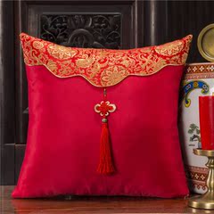 汽车抱枕靠枕含芯一对中国结车内新年红色个性居家日用沙发用品