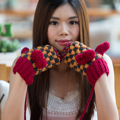 ST-44韩版加绒加厚挂脖子毛球球手套 彩格子撞色女士保暖手套女冬