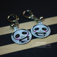 独家 外贸日单熊猫双面反光安全警示铃铛可爱挂件 书包贴钥匙