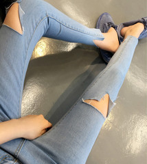 Ulzzang韩国2016夏季新款 裤脚不规则修身显瘦做旧破洞牛仔裤女