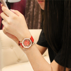 品瓷转动玫瑰花手表镂空石英表创意女士时尚皮带腕表七夕生日礼物