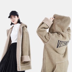 2016冬装韩版后背字母复古羊羔绒呢外套大衣女宽松中长款连帽学生