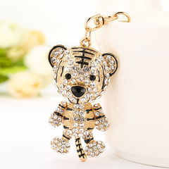 韩国创意礼品水晶水钻可爱小老虎汽车钥匙扣女包包挂件钥匙链饰品