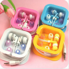 小苹果盒装耳机 入耳式耳机 MP3 4 耳机 3.5mm标准插头 通用耳机