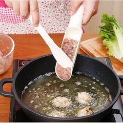 厨房DIY肉丸子制作器汆丸模具 鱼丸虾丸加工勺肉馅料理器两件套