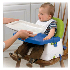 费雪宝宝小餐椅P0109  婴儿多功能餐椅 可折叠 便携 幼儿餐桌椅