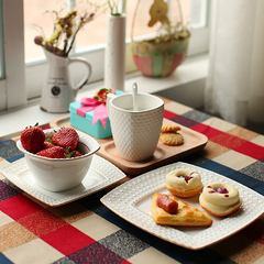 欧式创意陶瓷器碗 骨瓷创意甜品小碗浮雕餐具沙拉碗点心盘子
