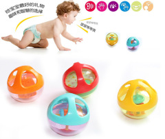 婴幼儿启蒙球彩色摇铃球半透明半手抓玩具早教学爬0-1岁