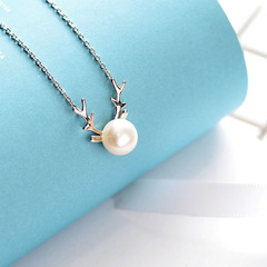 S925纯银珍珠小鹿项链女可爱精致短款锁骨链时尚气质饰品防过敏