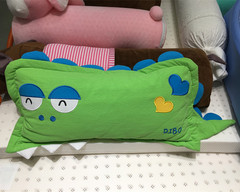 卡通天然乳胶学生枕头枕芯幼儿园护颈枕天然防螨学生婴儿宝宝枕
