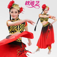 新疆舞蹈服装\ 花儿为什么这样红舞蹈服装演出服\高档精致印花