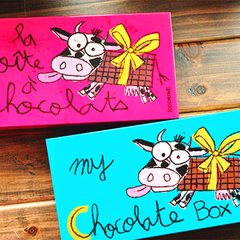 包邮特价 独家法国涂鸦铁盒 红色奶牛收纳盒礼品装饰盒抽屉储物盒